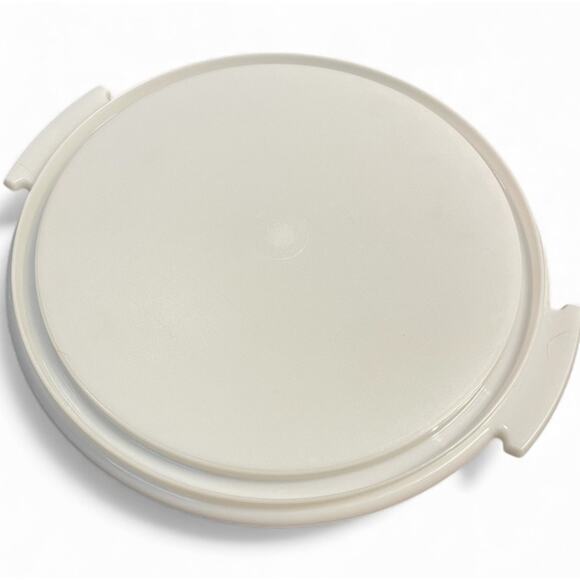 Tupperware Cake Pie Carrier Replacement Base Only 684 Round Vintage White USA - Picture 2 of 5